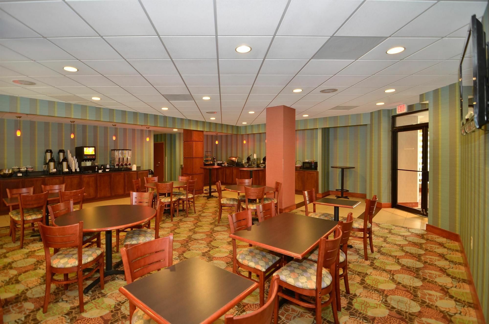 Holiday Inn Express Towson- Baltimore North, An Ihg Hotel Экстерьер фото